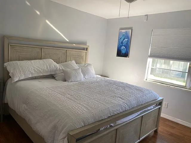 2 bed, 1100 sqft, $1,800 — Photo 2