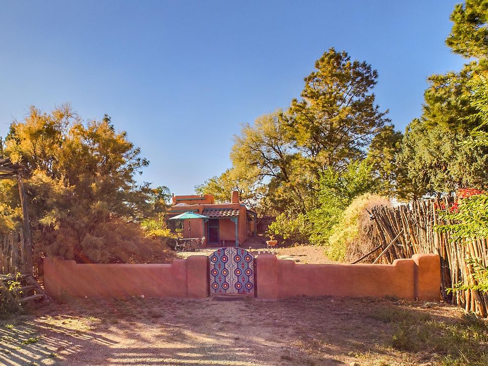 1st image of 1046 Camino Del Medio