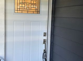 11642 91st Ln NE APT F, Kirkland, WA 98034