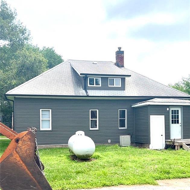 2nd image of 118 Gilbert Ave
