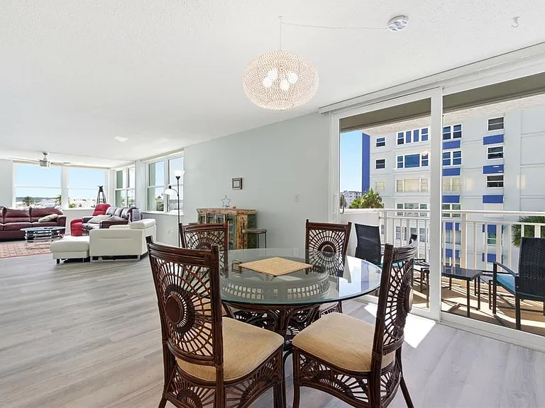 17408 Gulf Blvd #403 — Photo 25