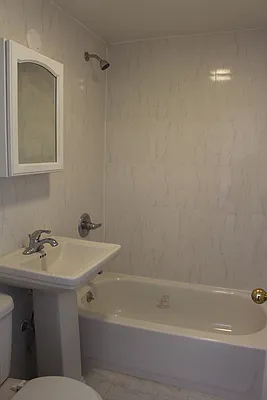 Rented by Brooklyn Real Inc | media 30