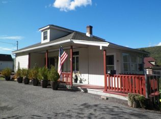 622 E Orchard Ln, Nesquehoning, PA 18240