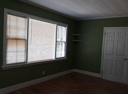 2nd image of 461 Dunlap Ave