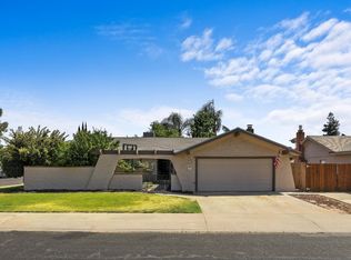 102 Ridge Dr, Lodi, CA 95240