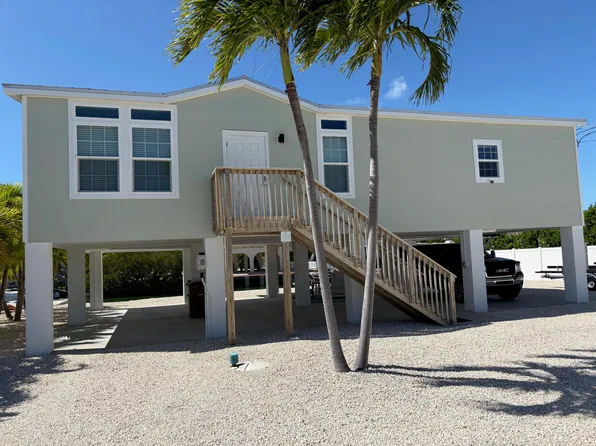 17287 Cayman Dr, Sugarloaf Key, FL 33042