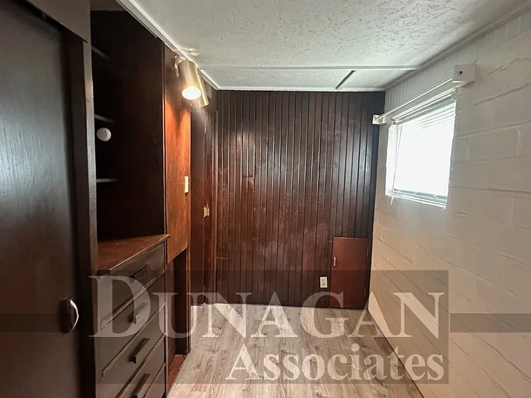505 N Halagueno St #B — Photo 6