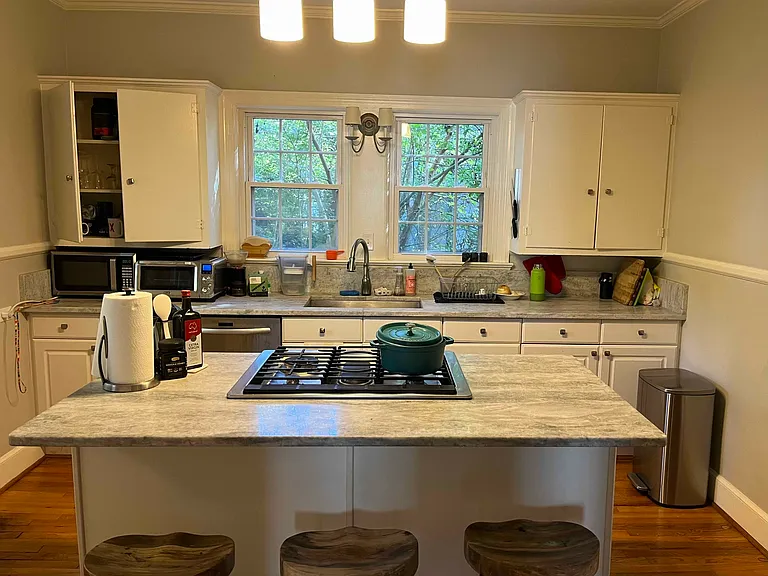 2220 W Club Blvd — Photo 10