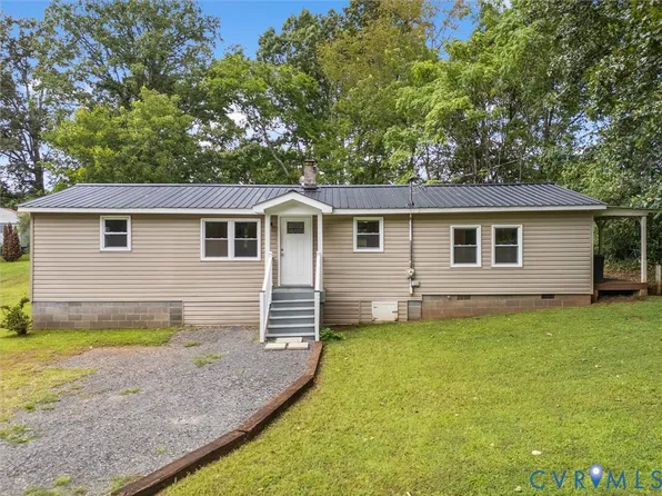 338 Hancock St, Dillwyn, VA 23936