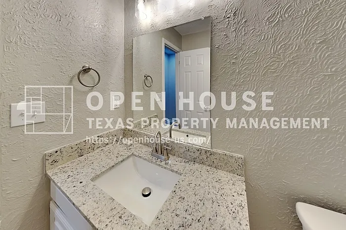 8101 Pacific St — Photo 19