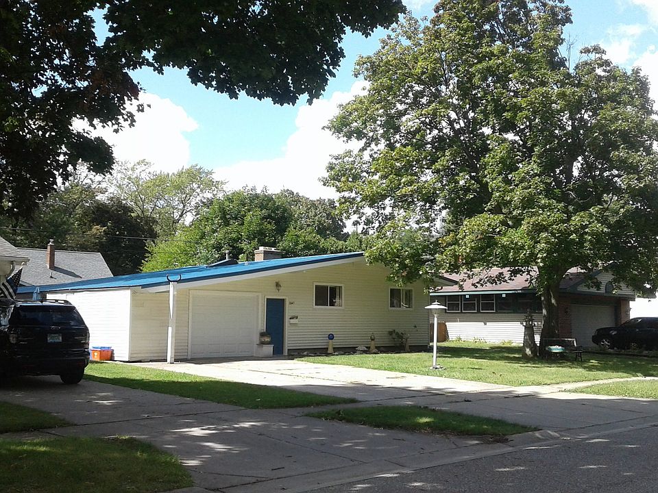 Street view, new roof
