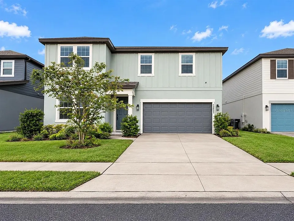 2077 Derwent Dr
