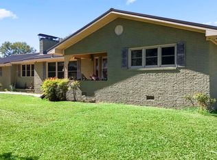 2221 Mountain Dr, Boaz, AL 35956