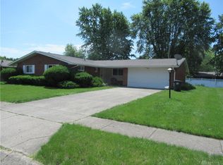 804 Bradfield Dr, Trotwood, OH