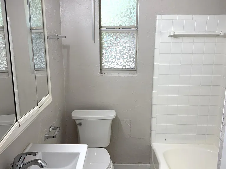 5616 Atlee Ave — Photo 7