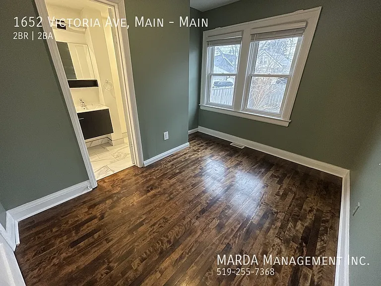 1652 Victoria Ave #MAIN — Photo 17