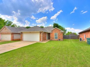 1941 Olde School Rd, Edmond, OK 73012