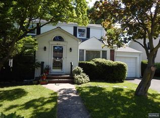 20-11 Radburn Rd #1X, Fair Lawn, NJ 07410