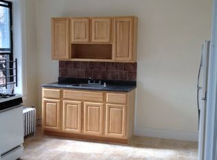 82 Halsted St #310, East Orange, NJ 07018