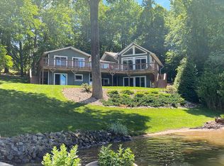 20 River Creek Cir, Wirtz, VA 24184