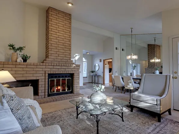 2233 Grizzly Hill Ct, Gold River, CA 95670