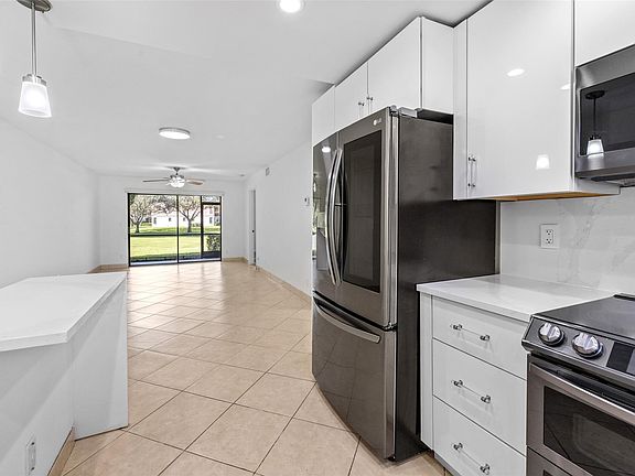 5th image of 3191 Leewood Terrace #L137