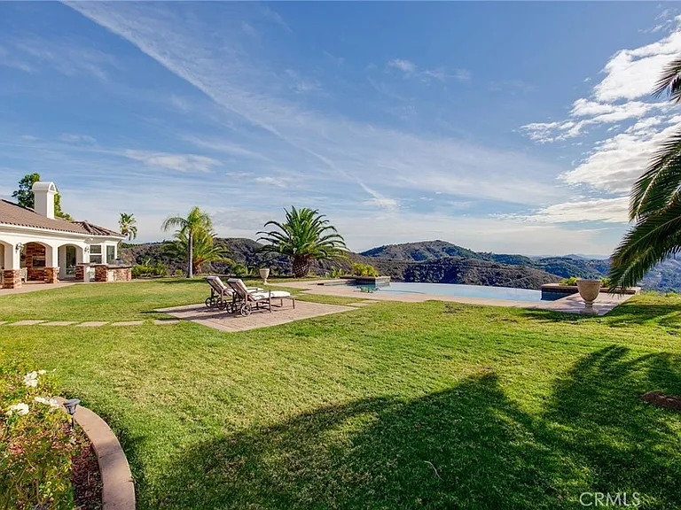 26095 Calle Catrina — Photo 12