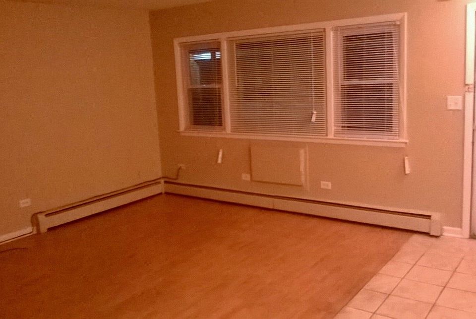 2nd image of 4315 S Harlem Ave APT 3