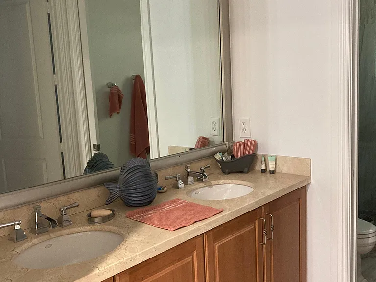 226 N Latitude Cir #101 — Photo 11