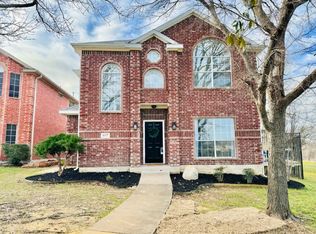 1377 Riley Dr, Carrollton, TX 75007
