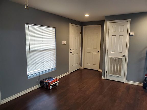 5th image of 3004 Maryland Ave