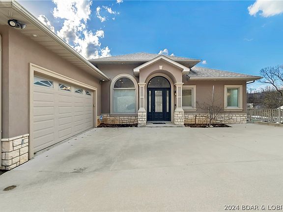 3rd image of 1337 Sweetwater Dr