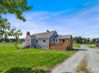 2285 Zylstra Rd, Oak Harbor, WA 98277