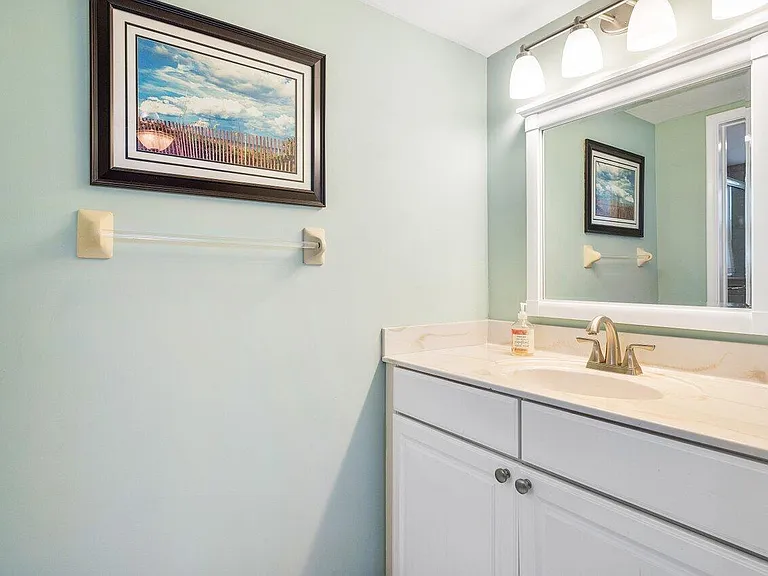 1015 Ingraham Ave #2 — Photo 20