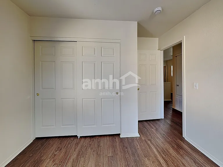 9680 N 82nd Ln — Photo 13