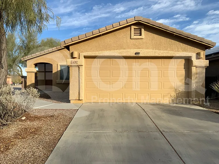 4087 E Lushfield Dr — Photo 1