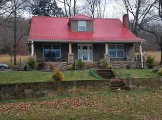 1154 E Beaverdam Rd, Centerville, TN 37033