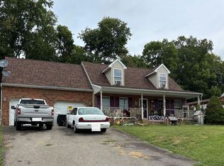 10725 Greenwich Dr, Williamsport, MD 21795