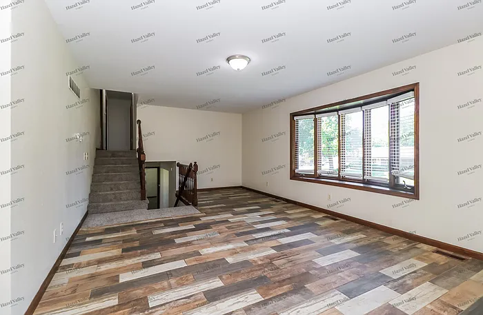 12240 Kimbrough Dr — Photo 11