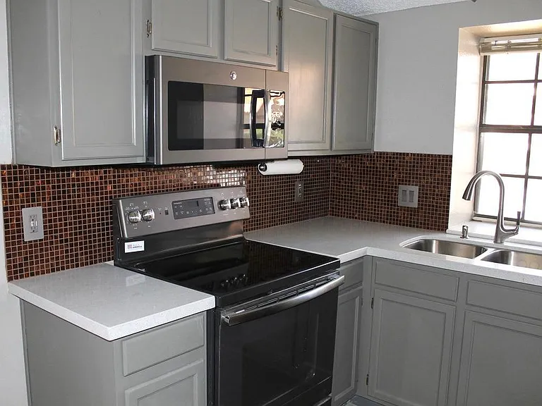 4901 E Kelton Ln #1091 — Photo 7