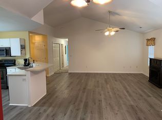 143 Hunting Hollow Rd, Six Mile, SC 29682