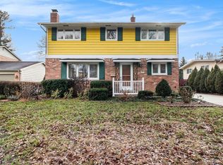 2418 Colony Ct, Ann Arbor, MI 48104