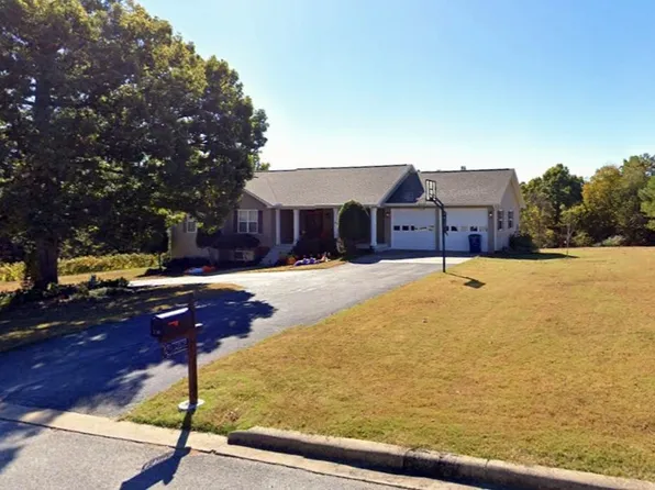 2545 Echo Hills Dr, Harrison, AR 72601