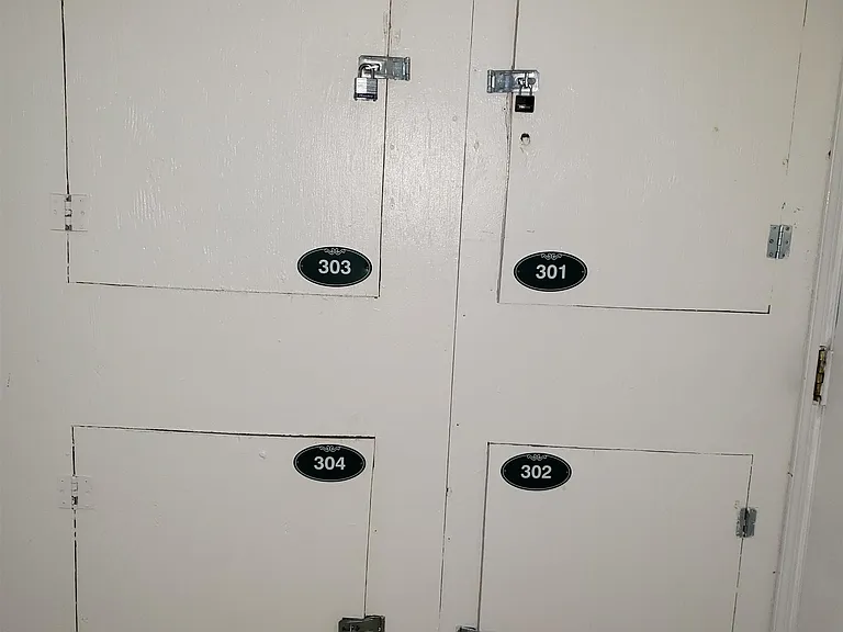 130 English Village Rd #302 — Photo 18