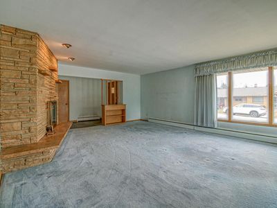 1000 17th AVENUE, South Milwaukee, WI, 53172