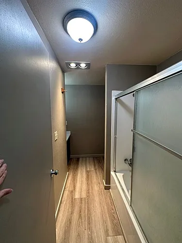 542 Riverside Dr #1 Photo 1