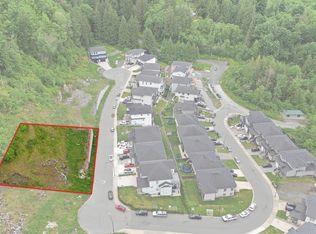 8560 Forest Gate Dr, Chilliwack, BC V4Z0C7
