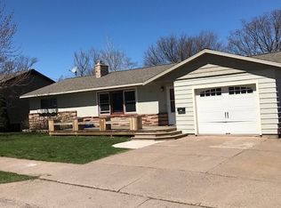 464 W Hewitt Ave, Marquette, MI 49855