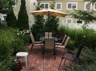 25 Fairmont Ave #1, Cambridge, MA 02139