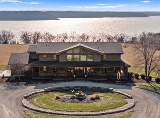 521 N 1450th Rd, Lawrence, KS 66049